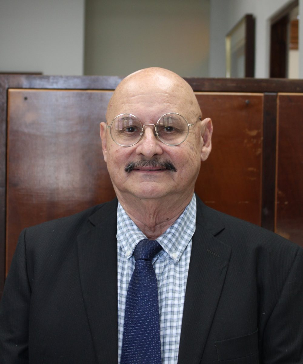 Lcdo. Alberto O. Lozada Colón, abogado de quiebras en Mayagüez